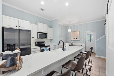 Beautifully updated 3BR/2BA home in the highly desirable Brandon - photo 12