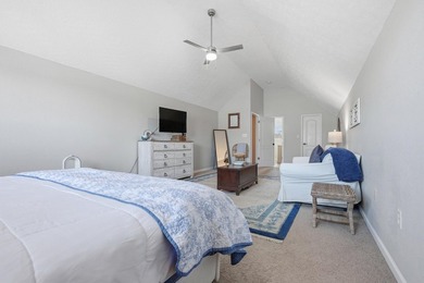Beautifully updated 3BR/2BA home in the highly desirable Brandon - photo 16