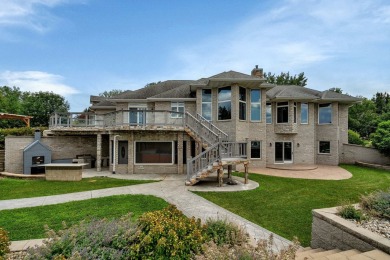 Experience the epitome of luxury lakefront living at this - photo 42