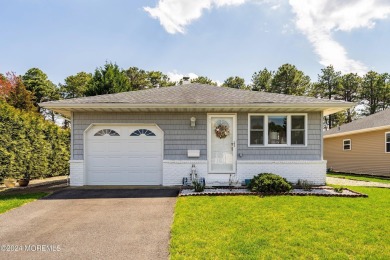 Lake Home Sale Pending in Toms River, New Jersey