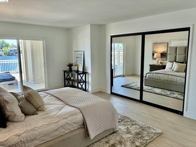 Make your dreams come true with PANORAMIC BAY VIEWS! Remodeled - photo 22