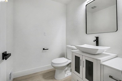 Make your dreams come true with PANORAMIC BAY VIEWS! Remodeled - photo 26