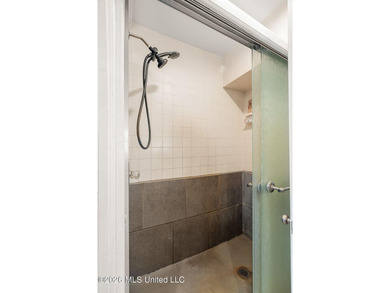 Experience the perfect blend of working ranch and peaceful - photo 27