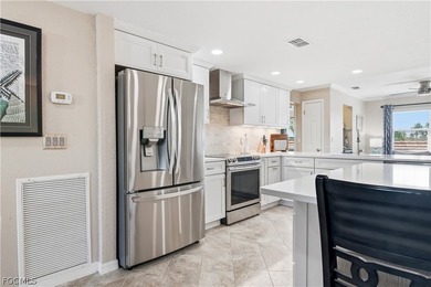 Highly desirable second-floor condominium with loft located - photo 8