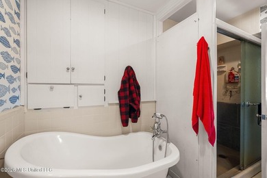Experience the perfect blend of working ranch and peaceful - photo 33