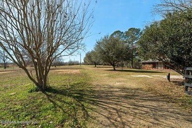 Experience the perfect blend of working ranch and peaceful - photo 50