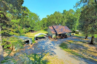 Toledo Bend Lake Home For Sale in Hemphill Texas