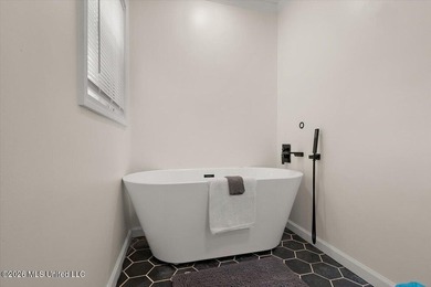 Country Living Meets Modern Comfort on 4.8 Acres! Welcome to 592 - photo 24