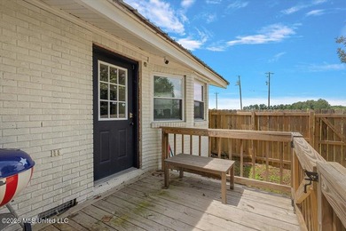 Country Living Meets Modern Comfort on 4.8 Acres! Welcome to 592 - photo 27