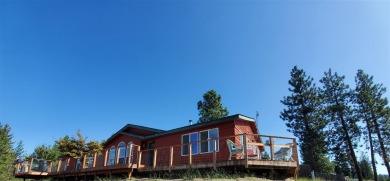 Lake Spokane / Long Lake Home For Sale in Nine Mile Falls Washington