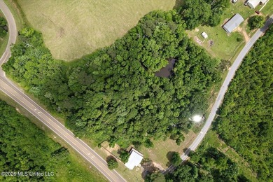 Country Living Meets Modern Comfort on 4.8 Acres! Welcome to 592 - photo 38