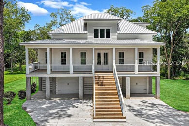 Lake Home For Sale in Ridgeland, South Carolina