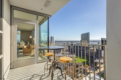 The BEST VIEW in the building! These units are rarely available - photo 8