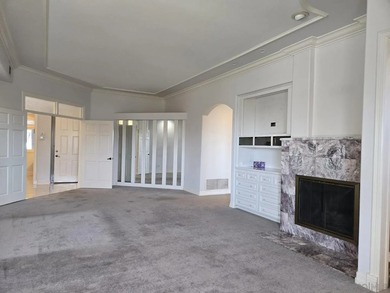 Single-Level View Estate with Rare 46' RV Garage in Del Cerro - photo 12