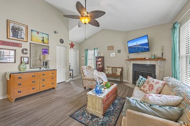 Welcome home to this beautifully updated 2-bedroom, 2-bath - photo 14
