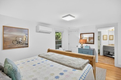 Welcome to 'Summer Salt', a stunning retreat where elegant - photo 20