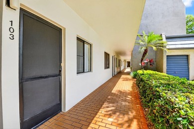 Spacious, beautifully updated and renovated 3-bed, 2-bath condo - photo 1