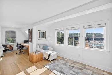 Welcome to 'Summer Salt', a stunning retreat where elegant - photo 29