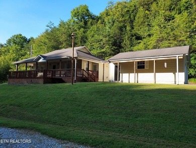 This very lovely home is in an exceptionally desirable setting - photo 3
