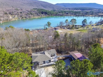 Welcome to this amazing property in Killingsworth Cove where - photo 4