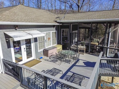 Welcome to this amazing property in Killingsworth Cove where - photo 6