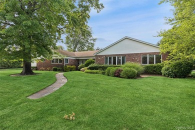 Prestigious South Lindenmere extended custom ranch offering - photo 1