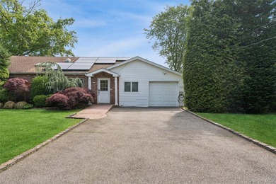 Prestigious South Lindenmere extended custom ranch offering - photo 4