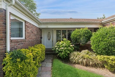 Prestigious South Lindenmere extended custom ranch offering - photo 5
