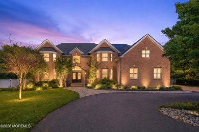 Perfectly positioned on sought-after Old Freehold Road, this - photo 1