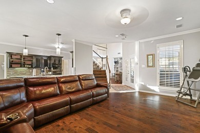 Privacy, mature trees, and a peaceful setting are becoming - photo 11