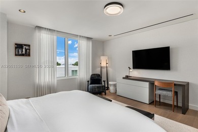 Discover refined waterfront living at The Ritz Carlton - photo 13