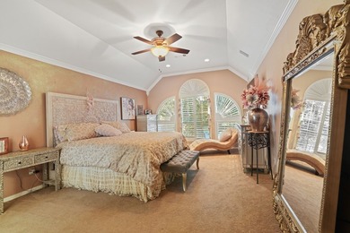 Privacy, mature trees, and a peaceful setting are becoming - photo 16
