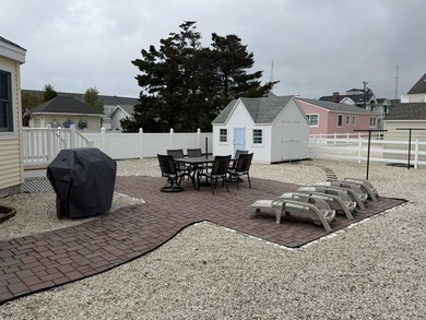 Welcome to 154 98th St. in Stone Harbor! This charming vintage - photo 20