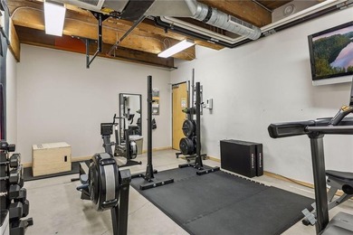This beautifully maintained, open-concept condo/loft at River - photo 22