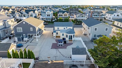 Welcome to 154 98th St. in Stone Harbor! This charming vintage - photo 23
