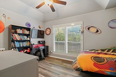 Privacy, mature trees, and a peaceful setting are becoming - photo 28
