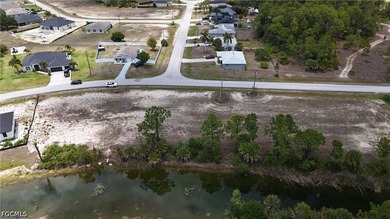Great opportunity to build your dream home on this 120 ft canal - photo 1