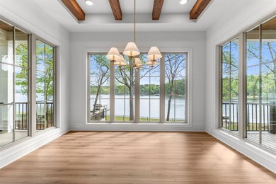 'PENNY'S PLACE' SET ALONG THE SHORELINE OF LAKE OCONEE, IS A - photo 37