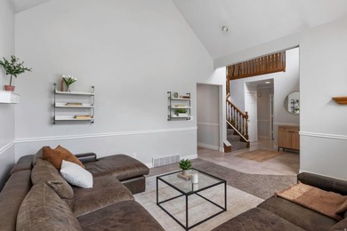 Nestled on a quiet street in a highly desirable area near UVU - photo 11