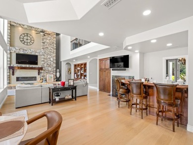 Luxury Living at Brighton Crest! Perfectly positioned - photo 14