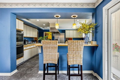Welcome to a truly one of a kind Lake Geneva waterfront retreat - photo 16