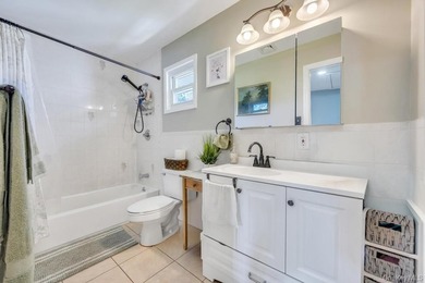 Expanded 4 bed, 4 bath Colonial featuring a full finished - photo 16