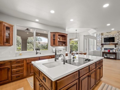 Luxury Living at Brighton Crest! Perfectly positioned - photo 18