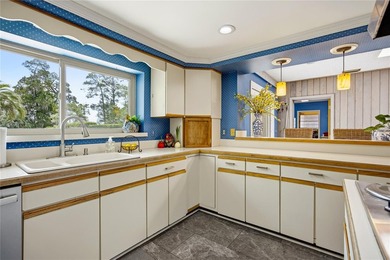 Welcome to a truly one of a kind Lake Geneva waterfront retreat - photo 20