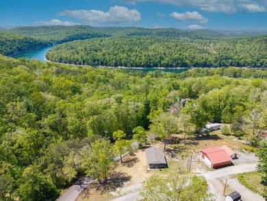 Charming Fully Remodeled Tiny Home Near the Water! This adorable - photo 21
