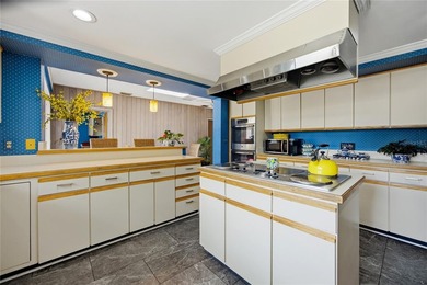Welcome to a truly one of a kind Lake Geneva waterfront retreat - photo 21