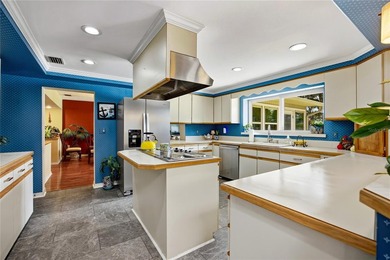Welcome to a truly one of a kind Lake Geneva waterfront retreat - photo 24