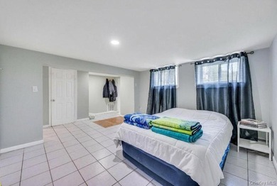 Expanded 4 bed, 4 bath Colonial featuring a full finished - photo 24