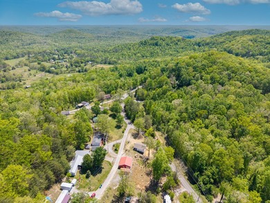 Charming Fully Remodeled Tiny Home Near the Water! This adorable - photo 26