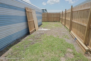 Own your own land, pay no lot fees, and choose whether you want - photo 32